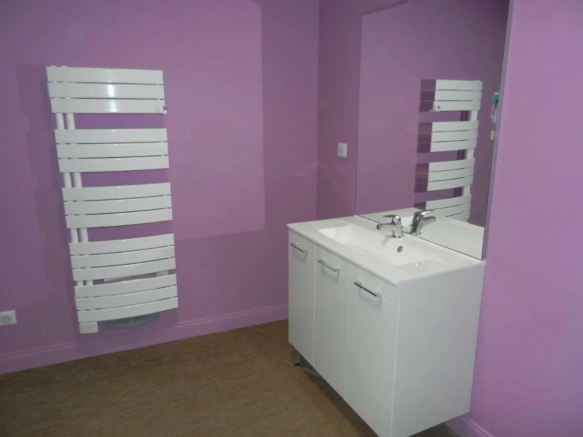 Holiday home Gites-La-Riviere 