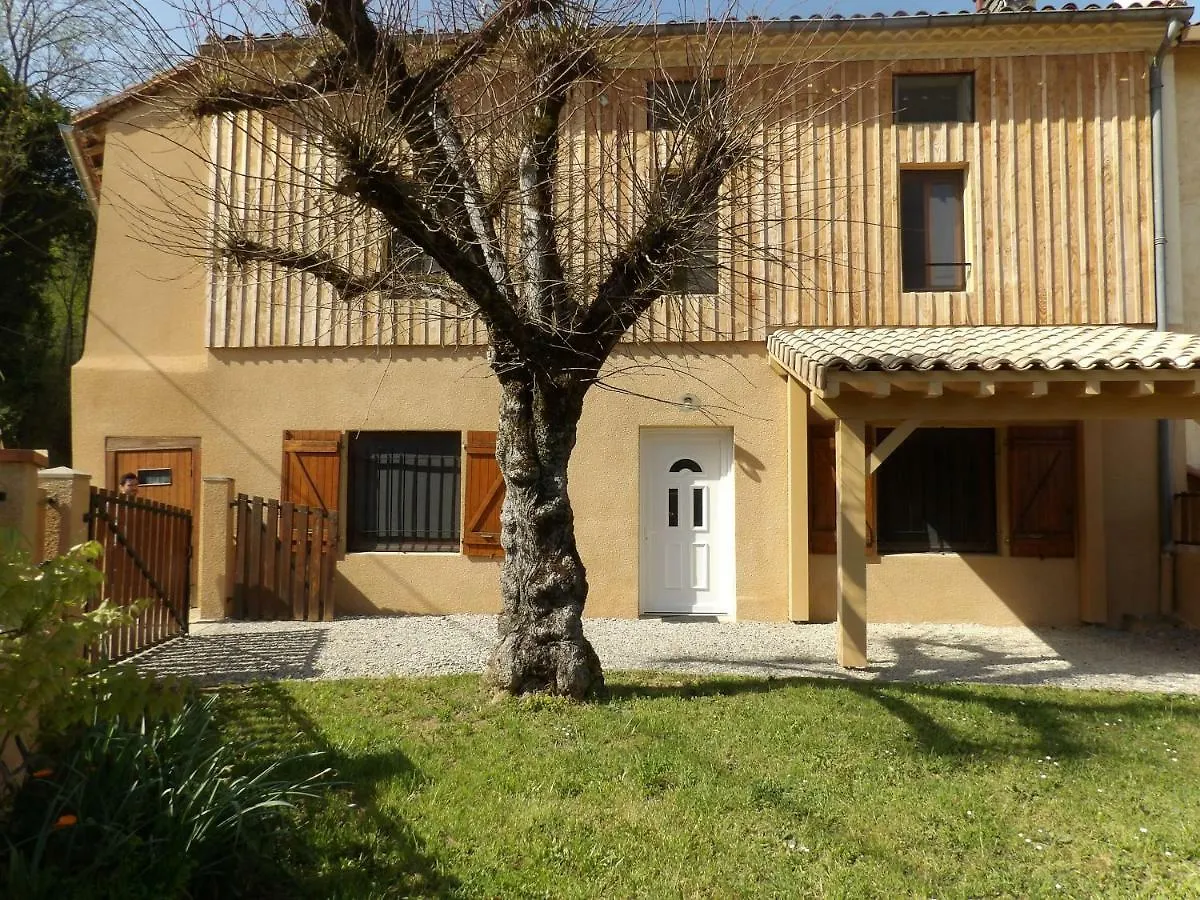 Gites-La-Riviere 