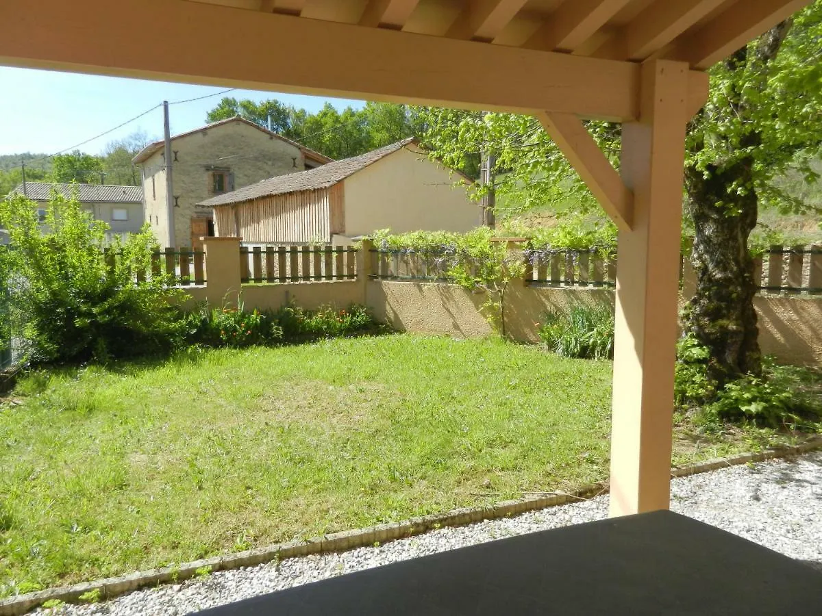 Holiday home Gites-La-Riviere 